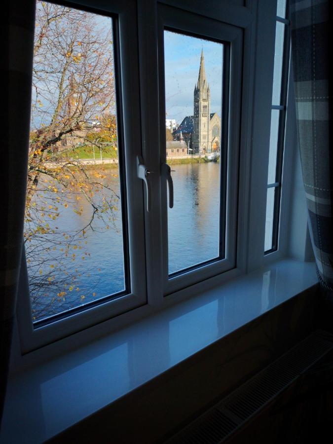 إينفيرنيس Attic Floor Apartment, City Centre المظهر الخارجي الصورة